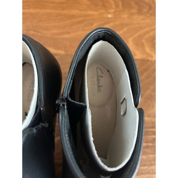 Clarks Women's Ambyr Rise Ankle Boot Leather Side Zip Black Booties 10.5 M - Picture 6 of 9